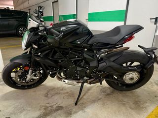 Mv Agusta Dragster 800R Naked