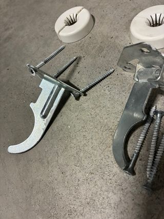 2 Radiadores Agua Nuevos y accesorios de montaje