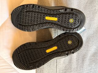 Zapatillas trabajo J’hayber