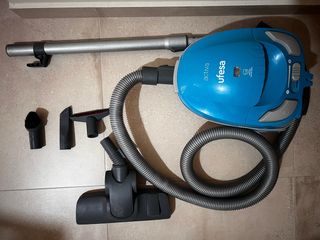 Aspirador Ufesa Activa Azul