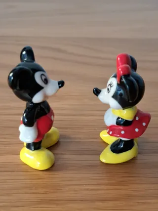 Pareja Mickey y Minnie Disney Cristal 6 * 4 cm