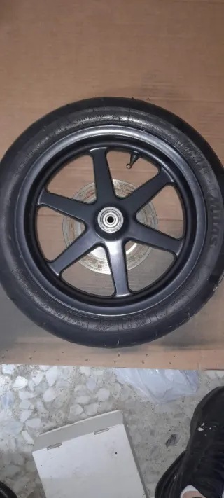 Llantas Yamaha Jog RR y R