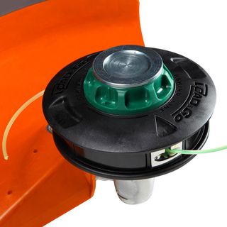 DESBROZADORA DE 2 TIEMPOS OLEO-MAC BC 530 T NUEVA