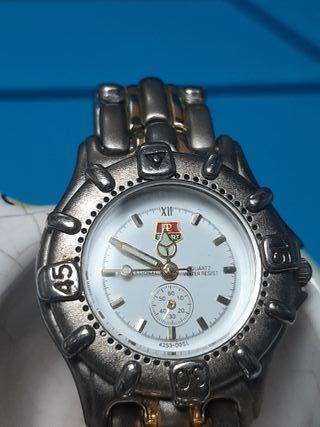 Reloj Sport Profesional Plata y Blanco