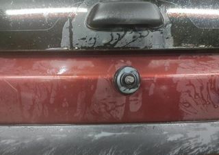 Jeep 55256177ac portón grand cherokee wj wg 345044