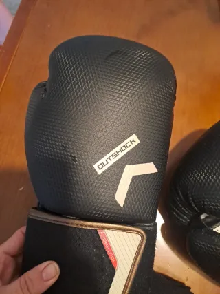 Guantes de Boxeo y muñequeras Everlast