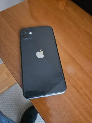 iPhone 11 Apple