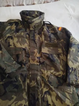 Chaquetón mimetizado ET Talla 4