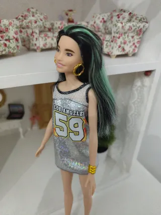 Muñeca Barbie Fashionista