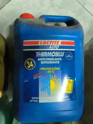 Aceite Castrol EDGE 5W-40 y anticongelantes