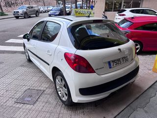 Peugeot 207 2008 automático 80,000km