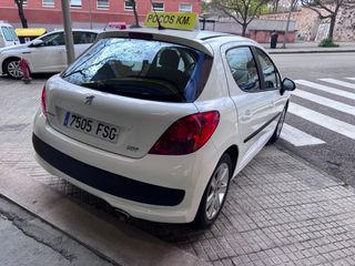 Peugeot 207 2008 automático 80,000km