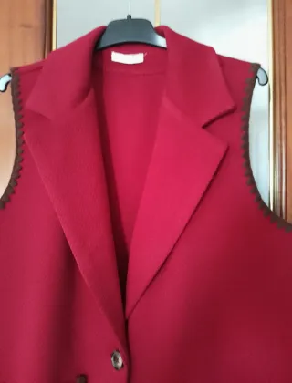 Chaleco largo o vestido burdeos talla L