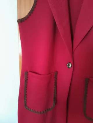 Chaleco largo o vestido burdeos talla L