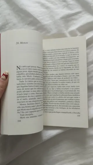 UN ATAQUE DE RISA (Spanish Edition)