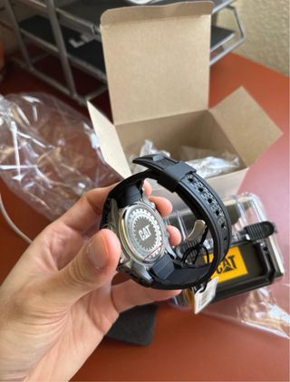 Reloj Caterpillar Negro y Dorado