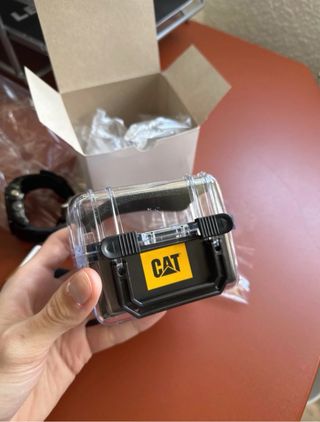 Reloj Caterpillar Negro y Dorado