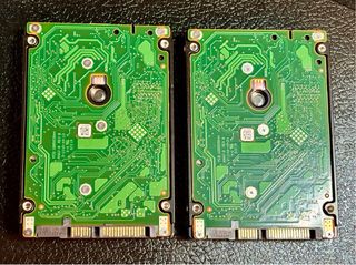 Lote 2 Discos Duros Seagate Constellation.2 250GB