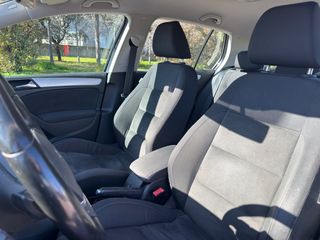 Volkswagen Golf Automático 2010