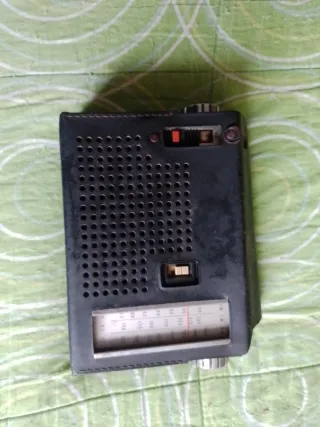 Radio antigua negra sony