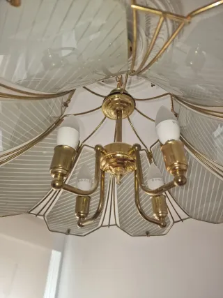 Lámpara colgante cristal y metal dorado