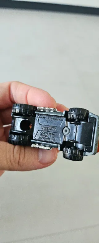 Hot Wheels Backdrafter Arancione