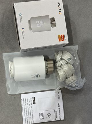 Termostato Inteligente Radiador AVATTO Zigbee