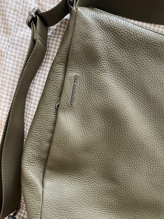 Bolso Mochila Mandarina Duck Verde Oliva