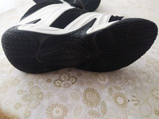 Zapatillas Baloncesto Shaq Negras y Blancas