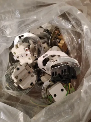 Mecanismos Simon Varios