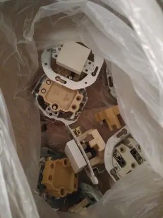 Mecanismos Simon Varios