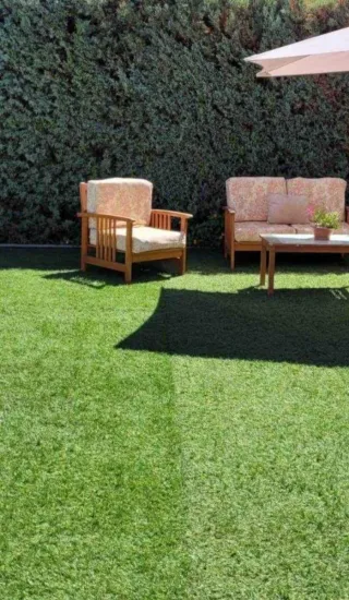 CÉSPED ARTIFICIAL DÉ CAMPOS DÉ FUTBOL RECICLADOS