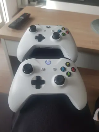 Xbox One S 1TB Blanca