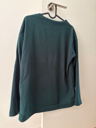 Sudadera verde turquesa con logo relieve