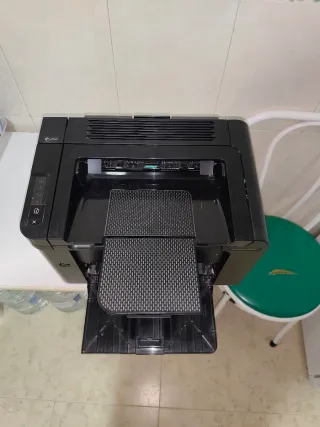 Impresora Láser HP Negra