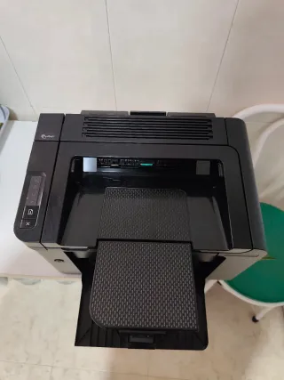 Impresora Láser HP Negra