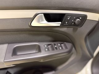 Volkswagen Touran 2014