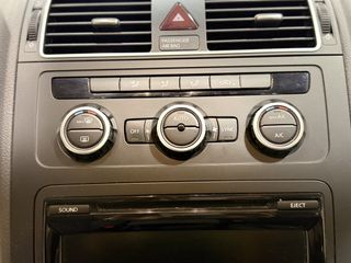 Volkswagen Touran 2014