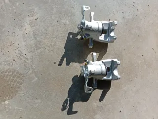 Pinzas frenos nuevas eje trasero Opel Astra meriva