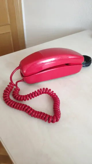 TELÉFONO ANTIGUO GÓNDOLA ROJO