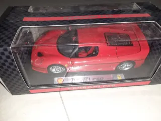 Burago Ferrari 1:24 Made in Italy