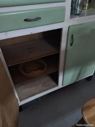 Mueble de cocina y mesa a juego vintage años 60