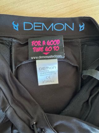 Culera Snowboard Mujer Demon Talla S