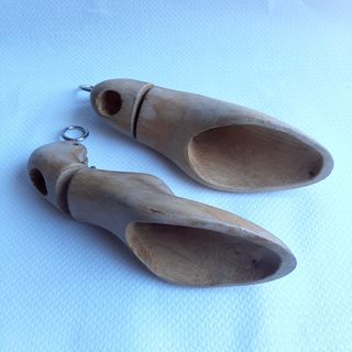 Antica forma per scarpe in legno