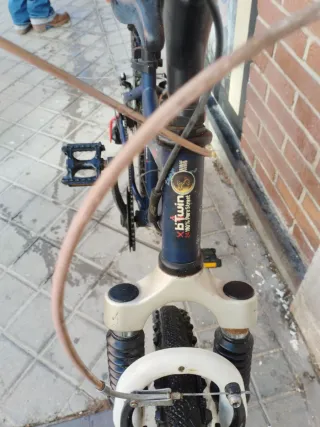 Bicicleta bTwin Azul