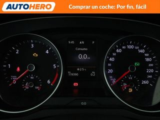 Volkswagen Passat 2.0 TDI Advance BlueMotion