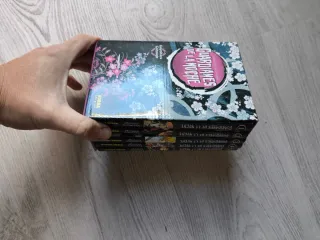 Manga GUARDIANES DE LA NOCHE COMPLETO