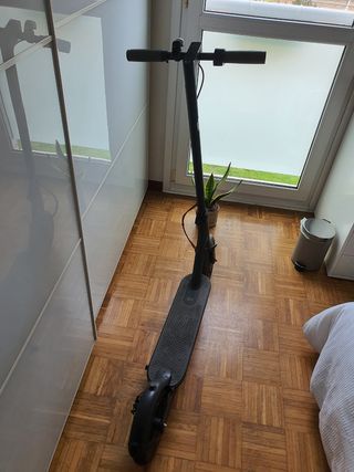 Patinete Eléctrico Xiaomi Mi 365