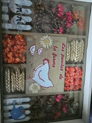 2 Bandejas de madera decoradas