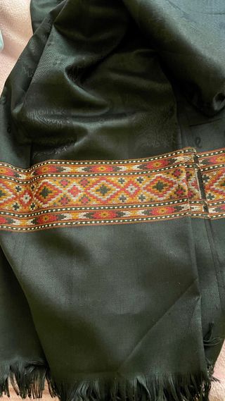 Sari Nero Oswal con Bordo Etnico - Nuovo